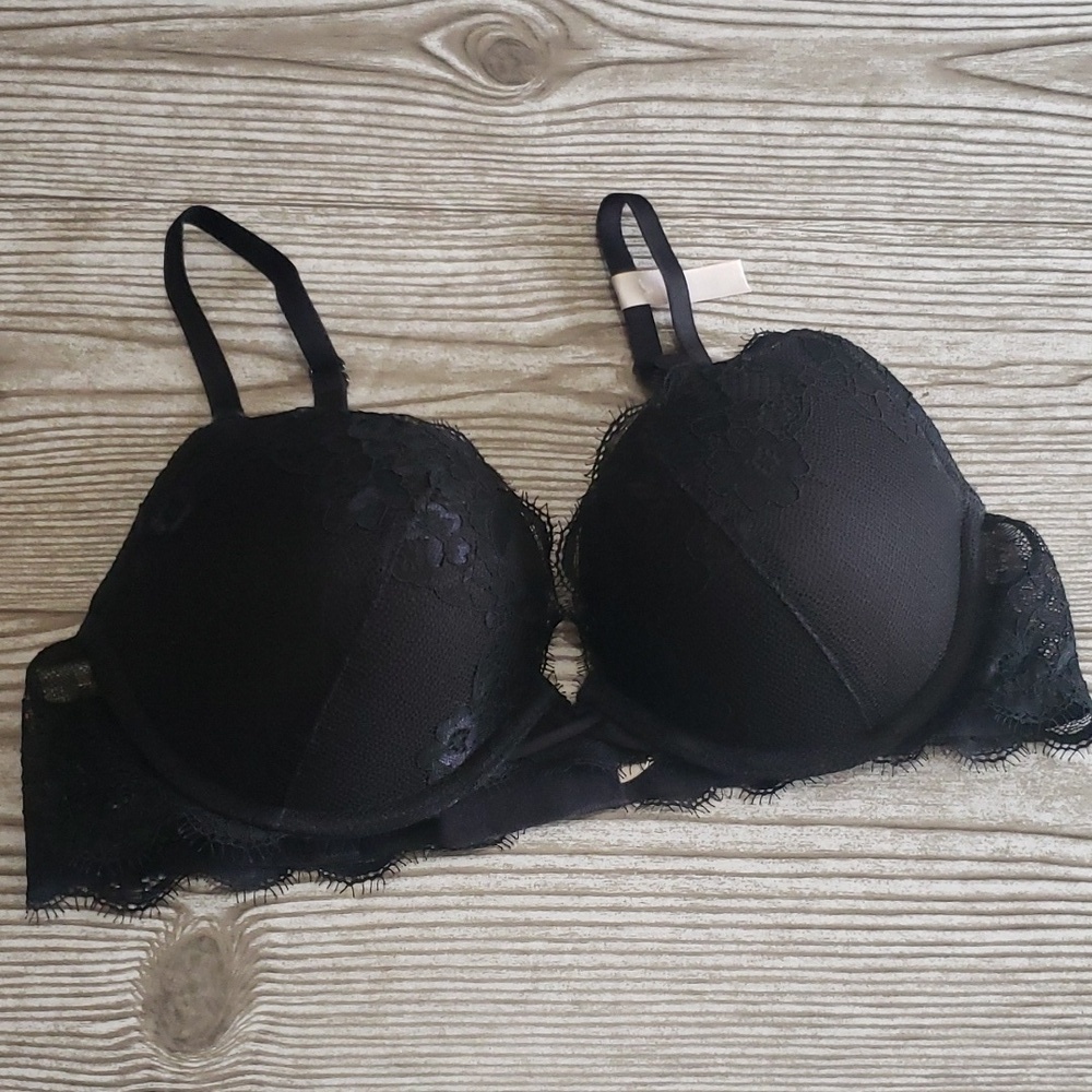 Ambrielle 36B push up black lacebra nwt